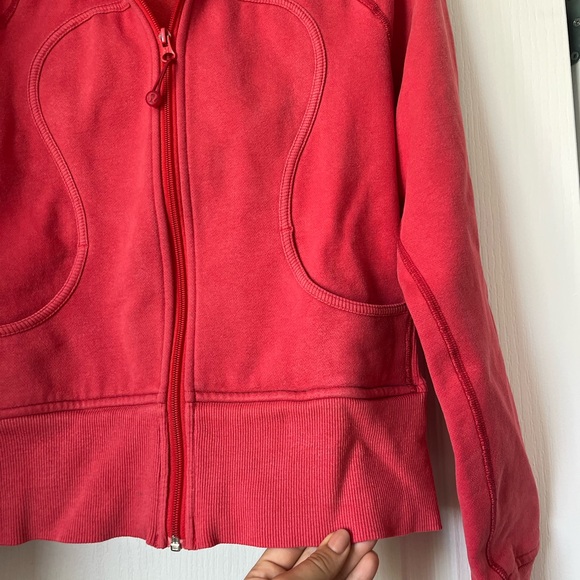 Lululemon Sweat-shirt size 8 red Perfect condition - Picture 8 of 8